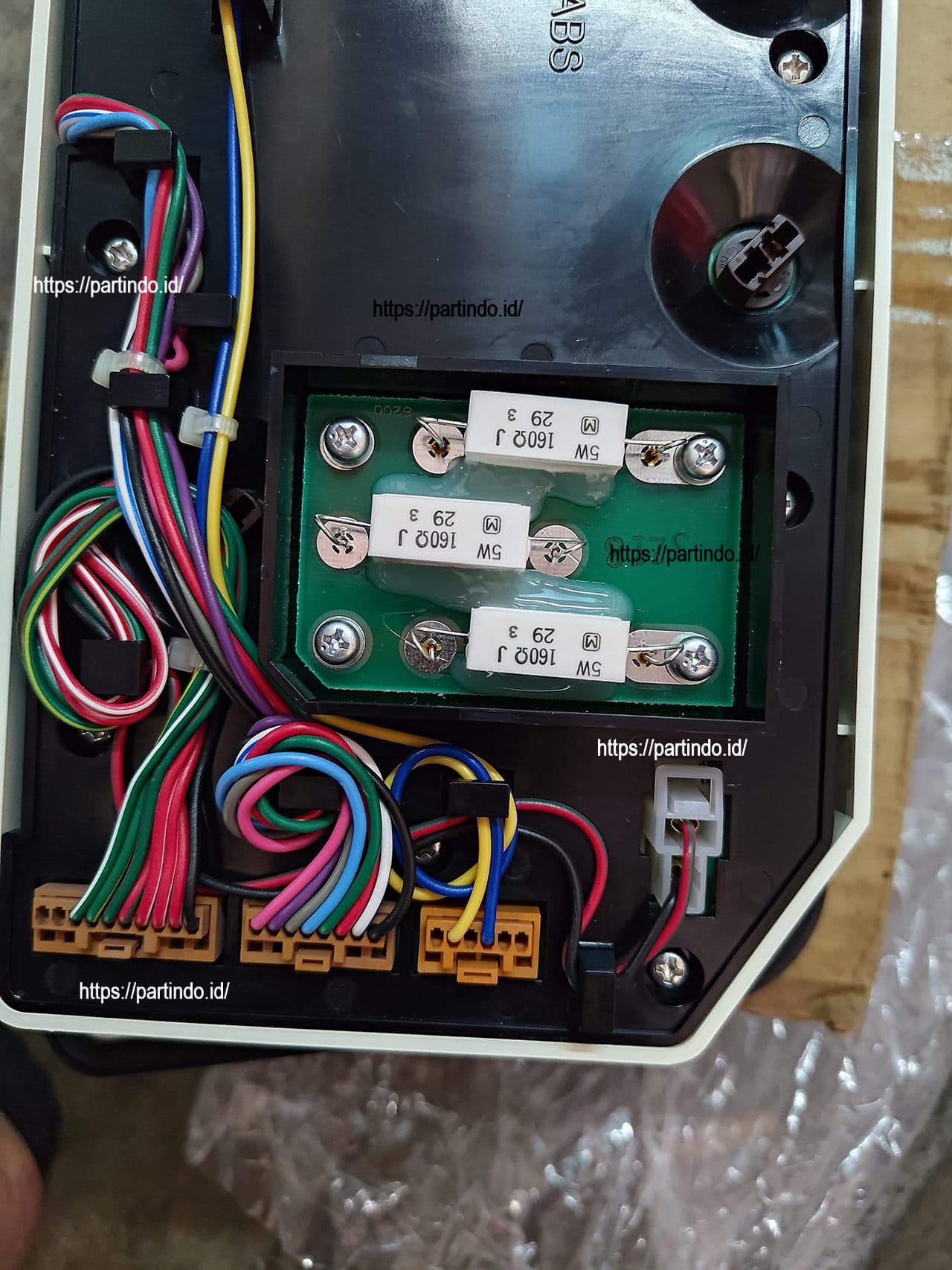 7831-68-1000 7831-68-1100